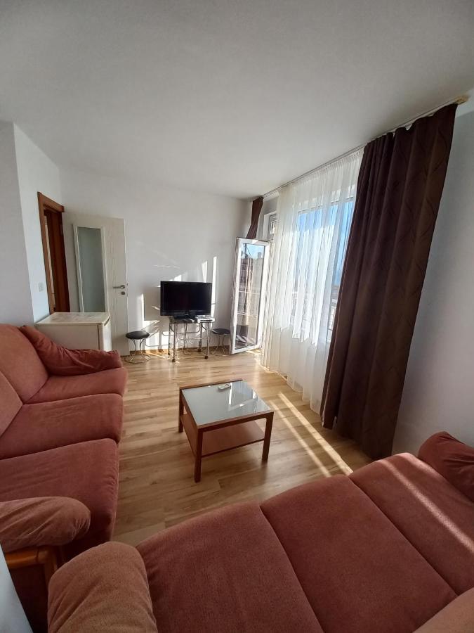 Guest House Rona - Free Parking And Sea View Sveti Vlas Eksteriør bilde